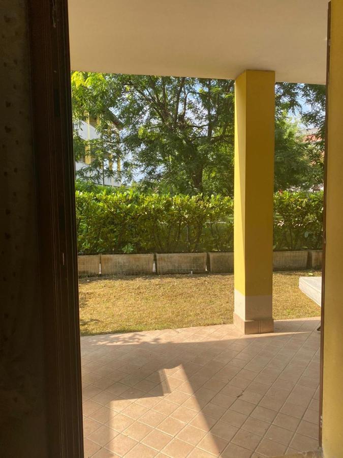 Appartamento Il Faro Con Giardino In Residence Con Piscina Ντεζεντσάνο ντελ Γκάρντα Εξωτερικό φωτογραφία